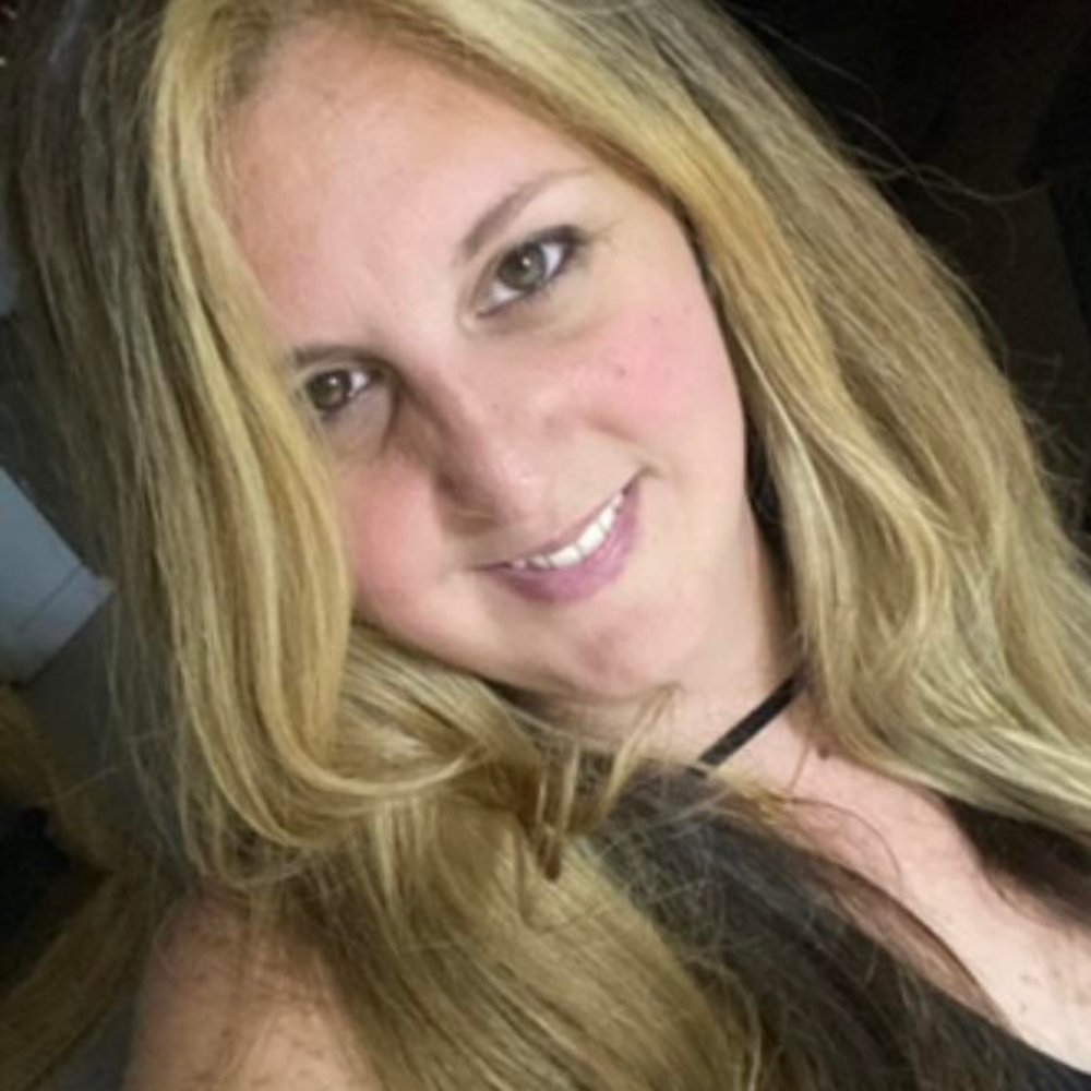 Meet your Posher, Maribel